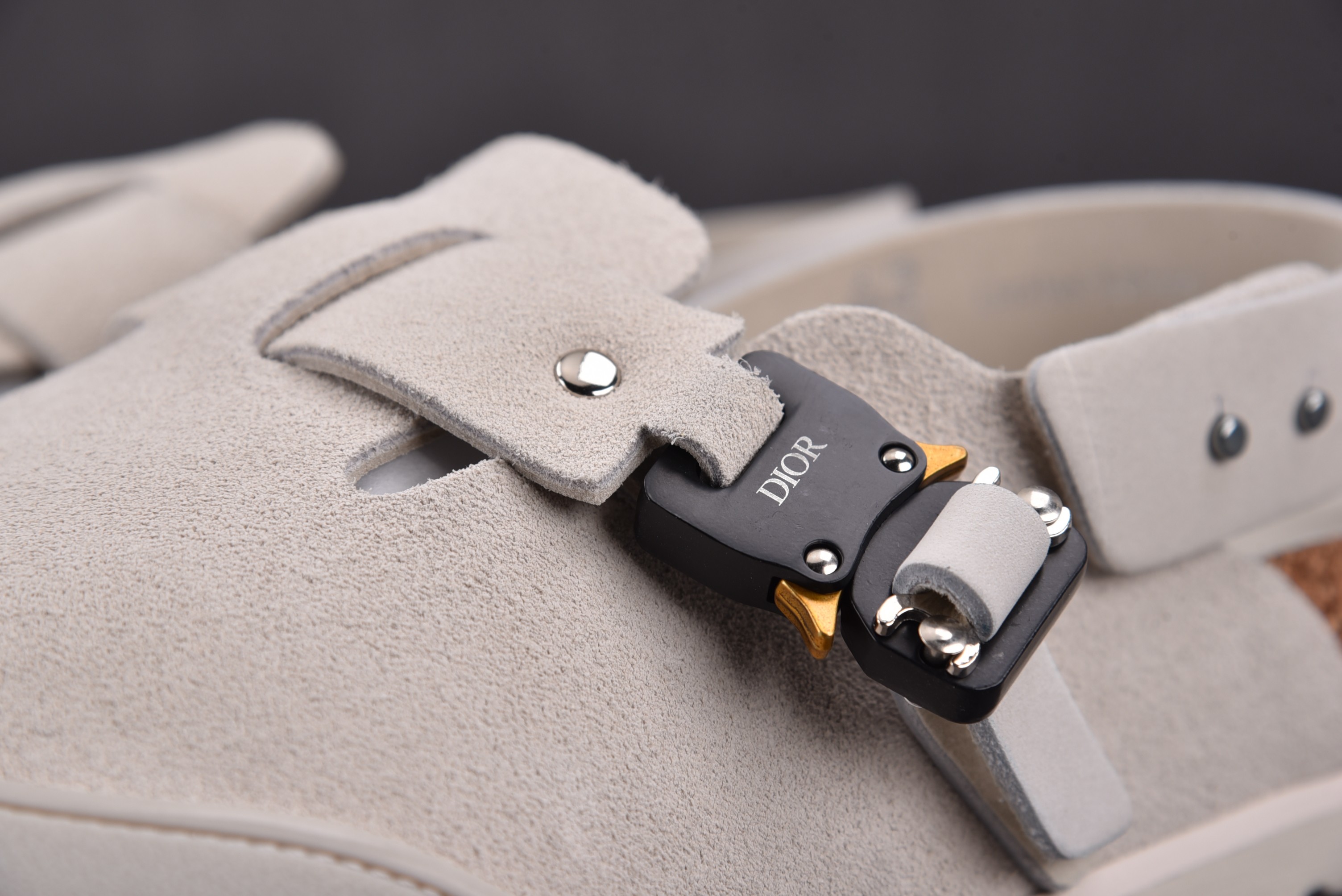 디올 x 버켄스탁 토키오 뮬 펠트 울 누벅 카프스킨 화이트 상세 이미지 9