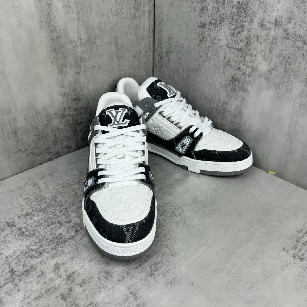 루이비통 LV 트레이너 스니커즈 화이트 블랙 상세 이미지 7