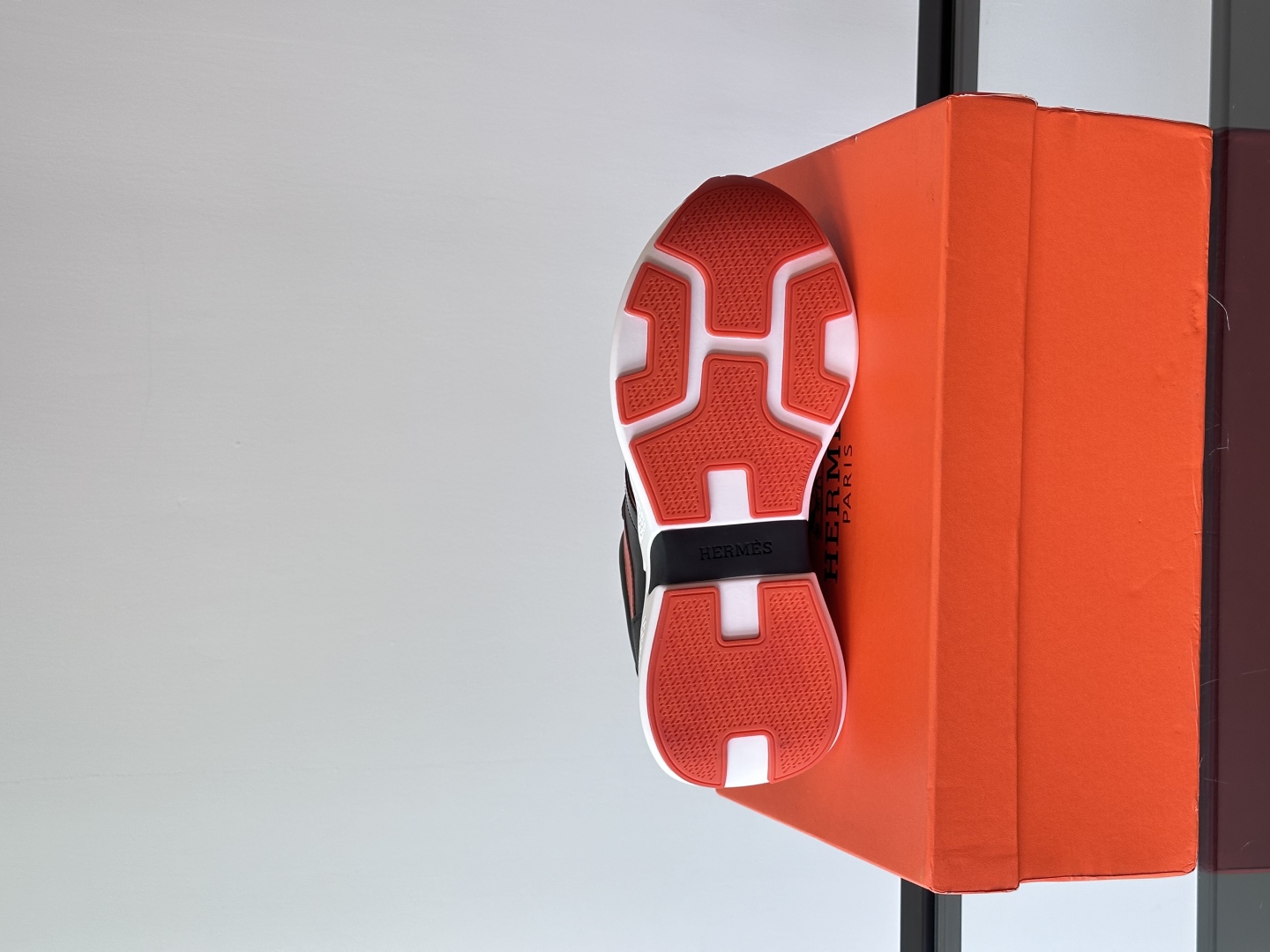 에르메스 휴고 스니커즈 블랙/오렌지 상세 이미지 9