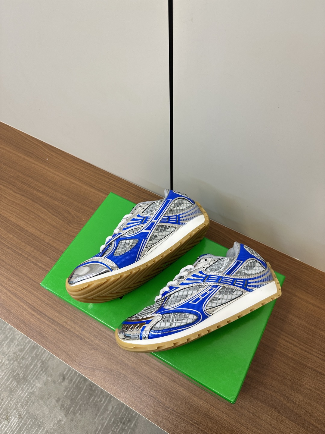 보테가베네타 오르빗 스니커즈 크루즈 블루 상세 이미지 8