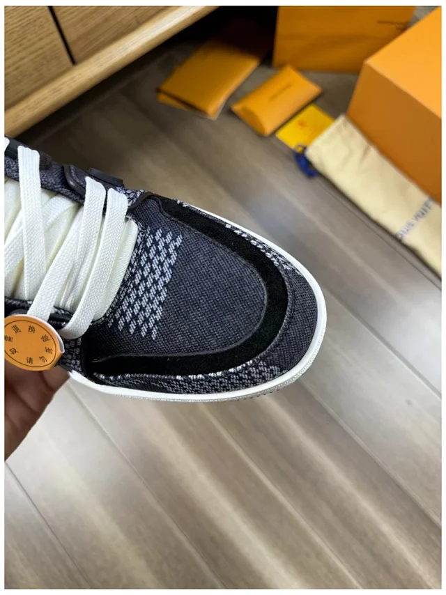 루이비통 베벌리 힐스 스니커즈 블랙 상세 이미지 8