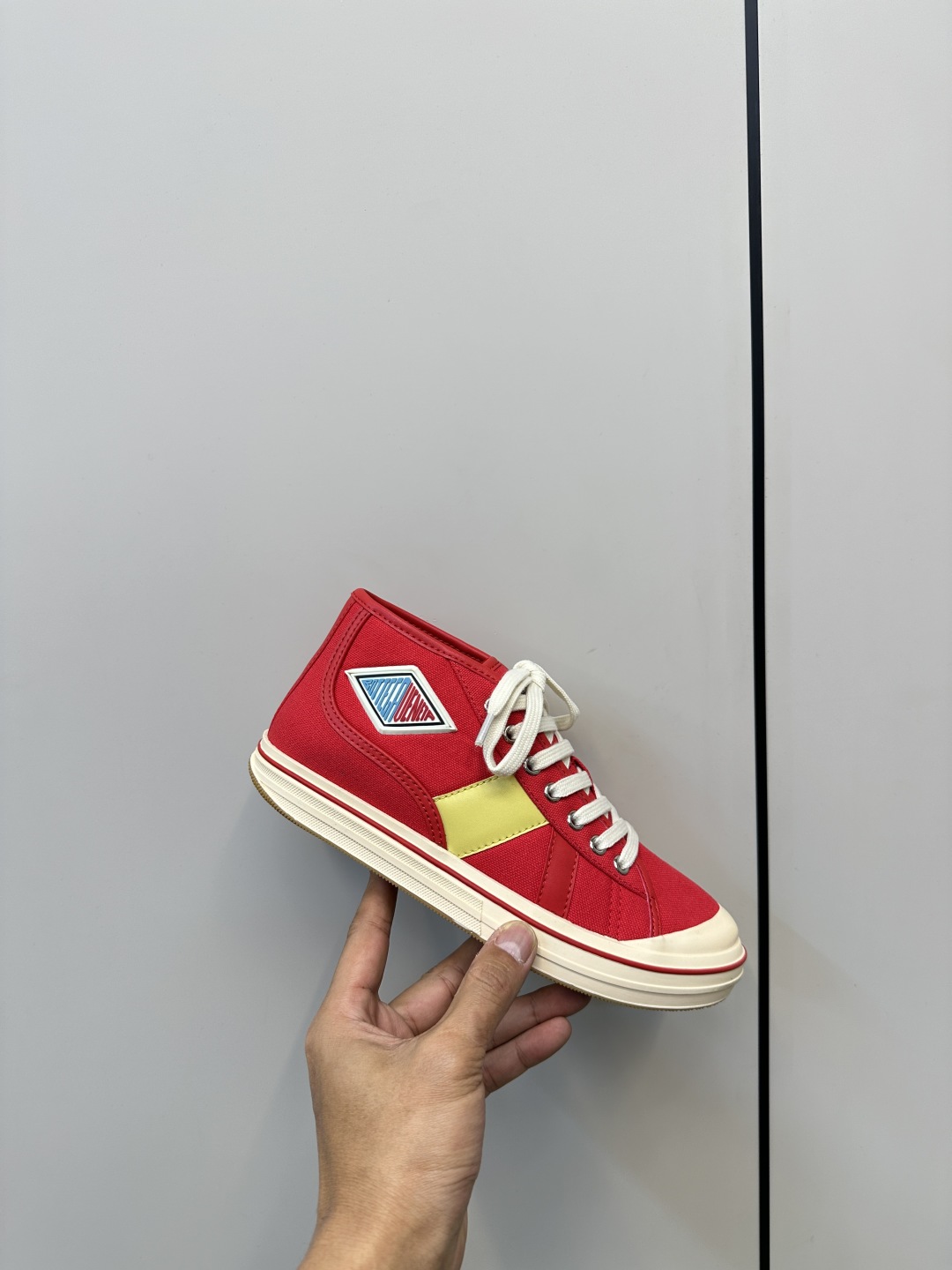 보테가베네타 엘리엇 스니커즈 레드 상세 이미지 1