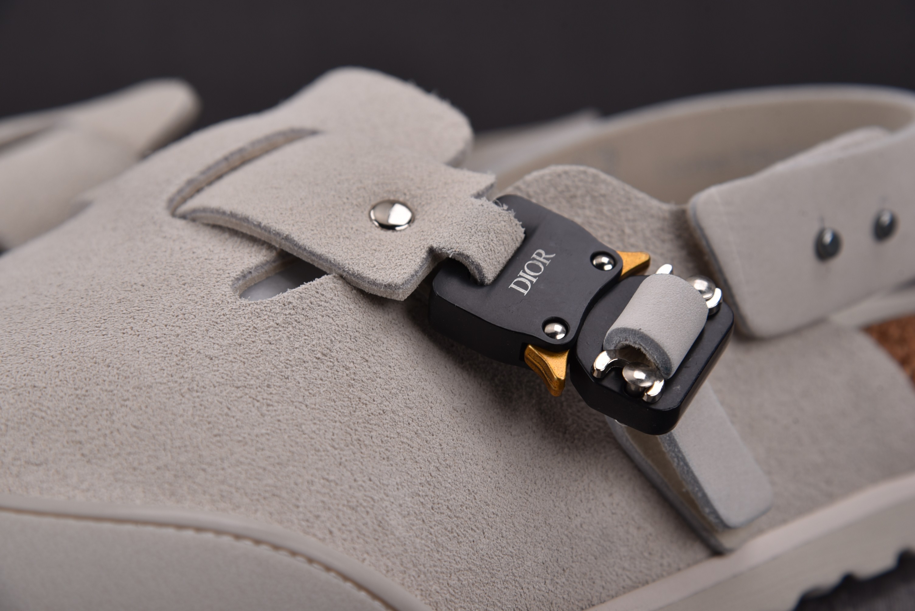 디올 x 버켄스탁 토키오 뮬 펠트 울 누벅 카프스킨 화이트 상세 이미지 6