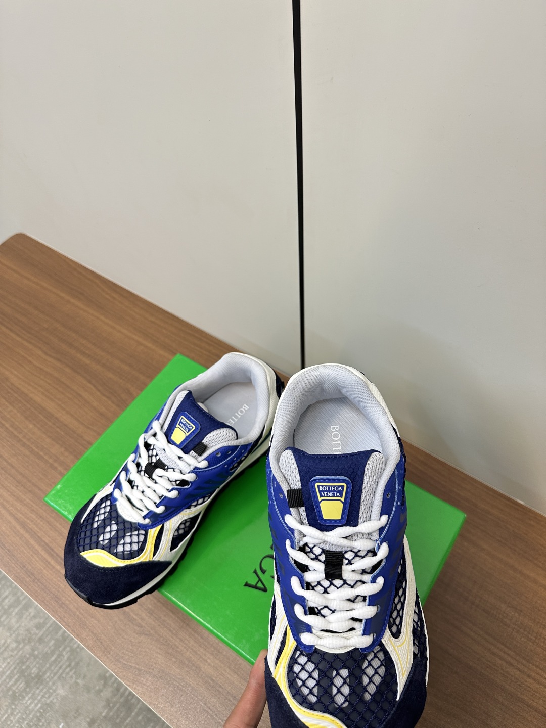보테가베네타 오르빗 스니커즈 블루 상세 이미지 3