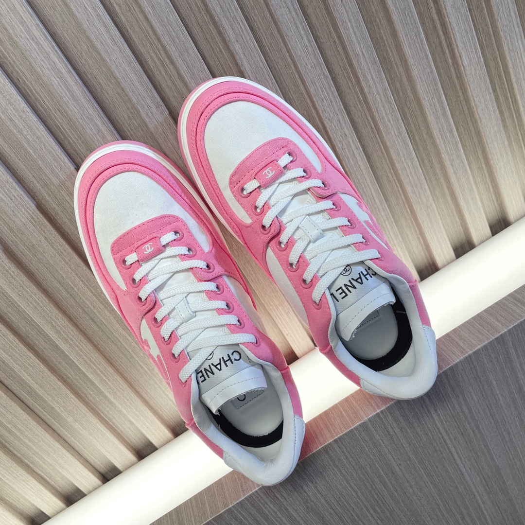 샤넬 스웨이드 키드스킨 & 핑크 화이트 스니커즈 상세 이미지 3