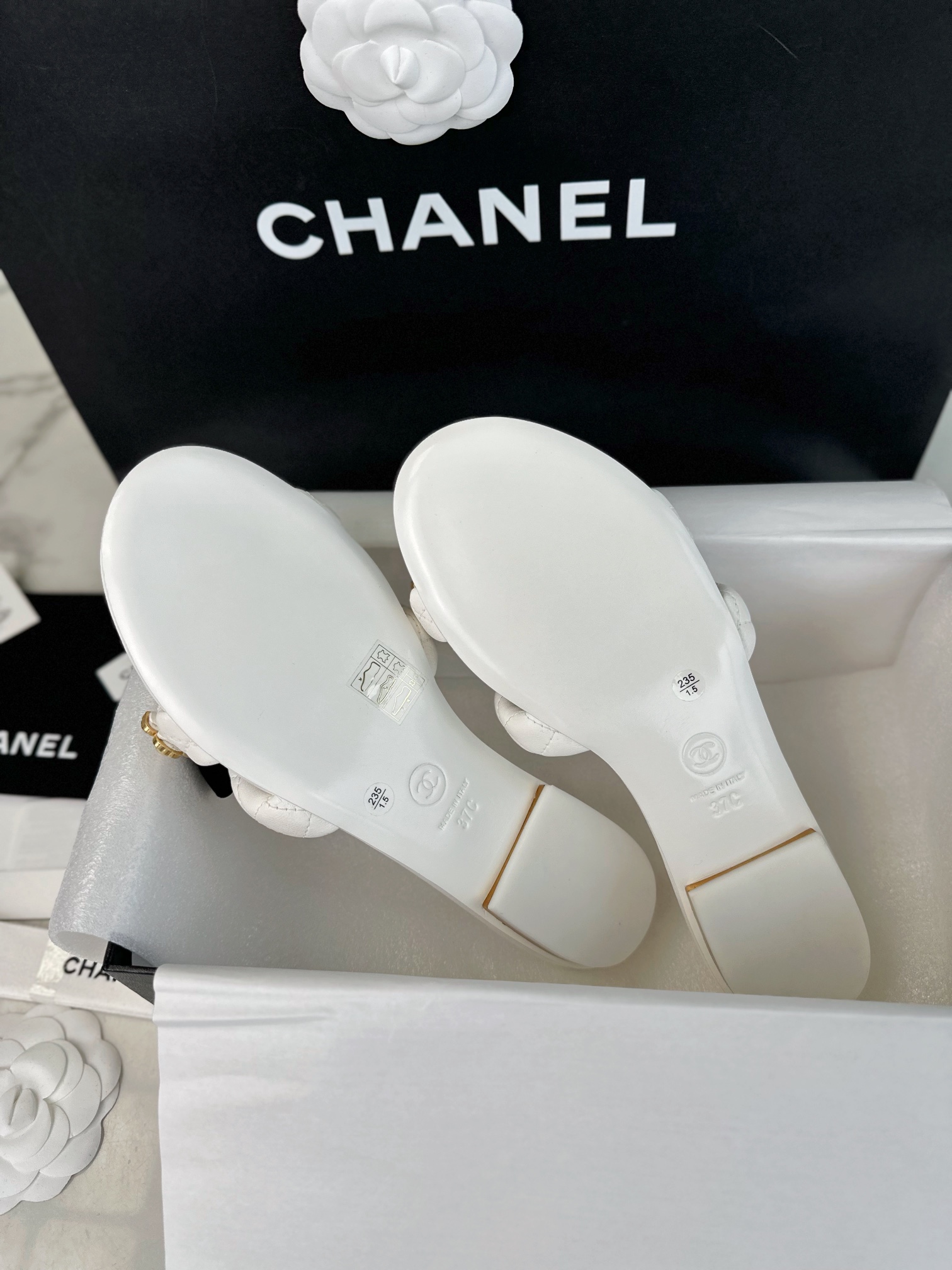 샤넬 에스파듀 벨크로 샌들 뮬 슬링백 화이트 상세 이미지 7