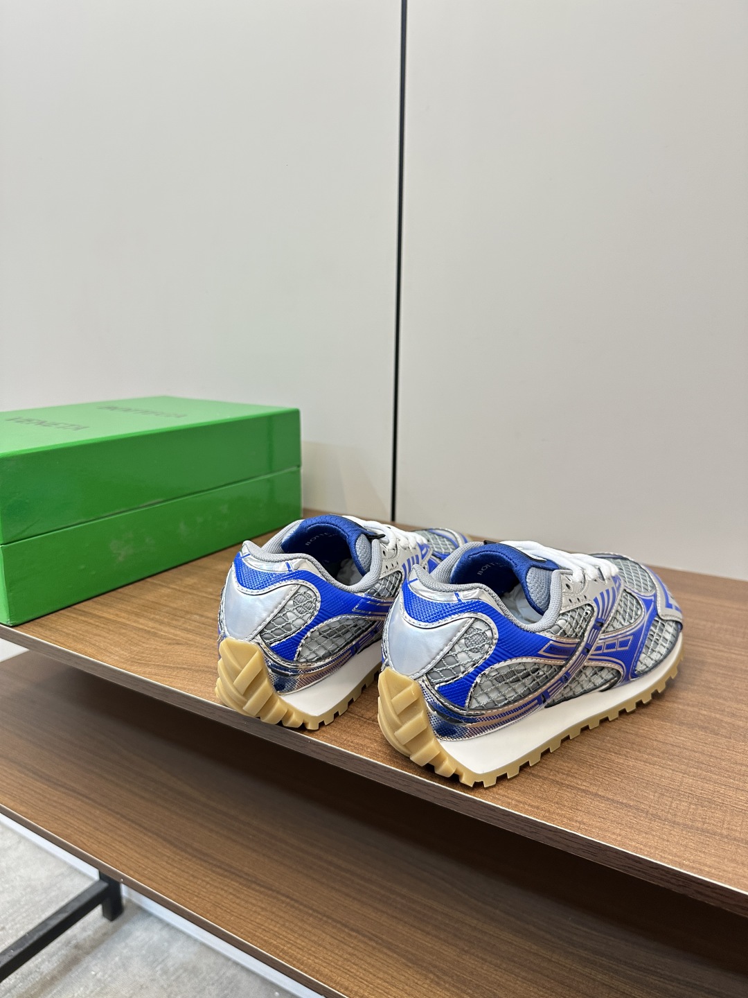 보테가베네타 오르빗 스니커즈 크루즈 블루 상세 이미지 5