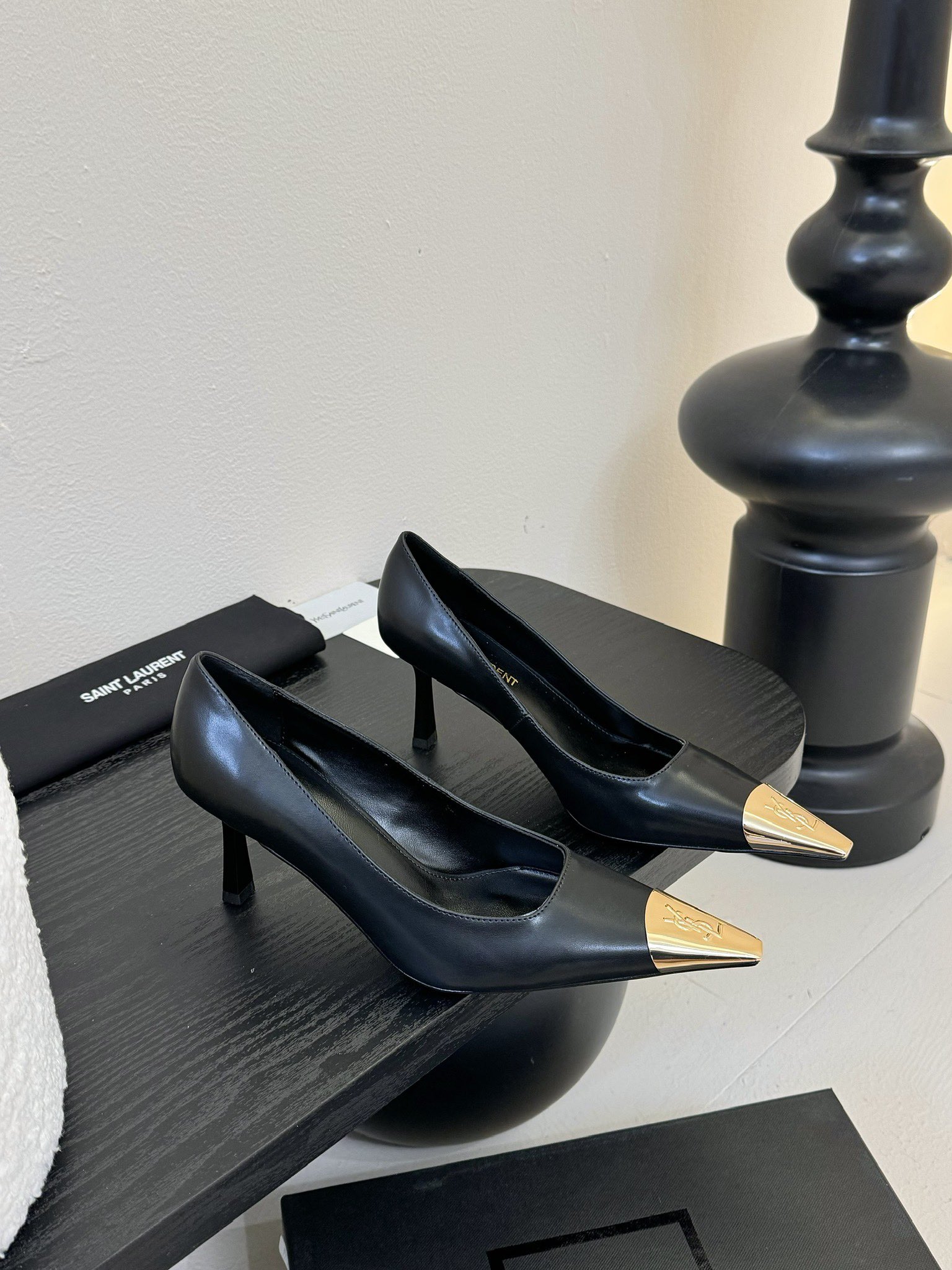 생로랑 슬링백 펌프스 스무스 가죽 상세 이미지 3