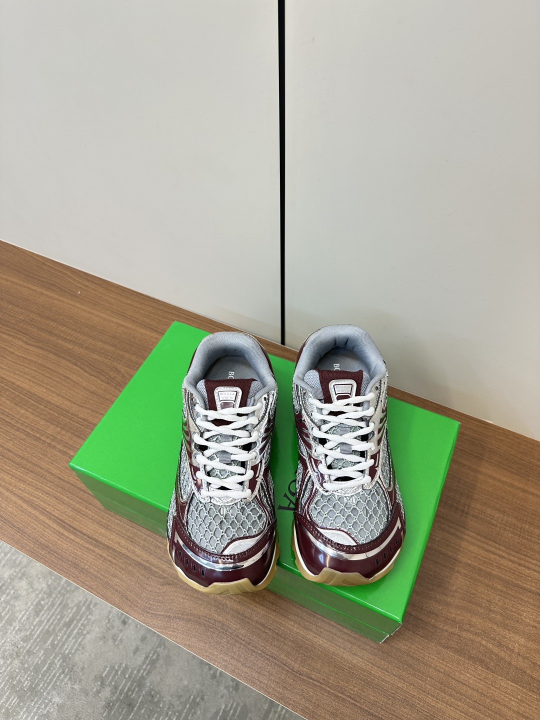 보테가베네타 오르빗 스니커즈 버건디 상세 이미지 4