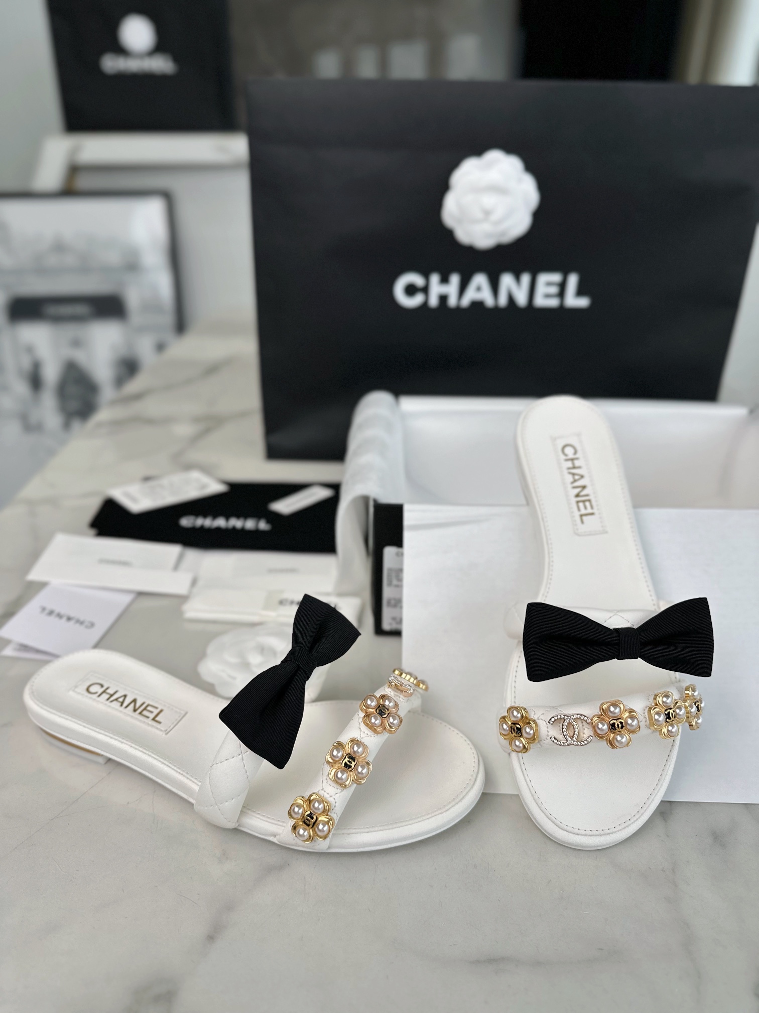 샤넬 에스파듀 벨크로 샌들 뮬 슬링백 화이트 상세 이미지 5