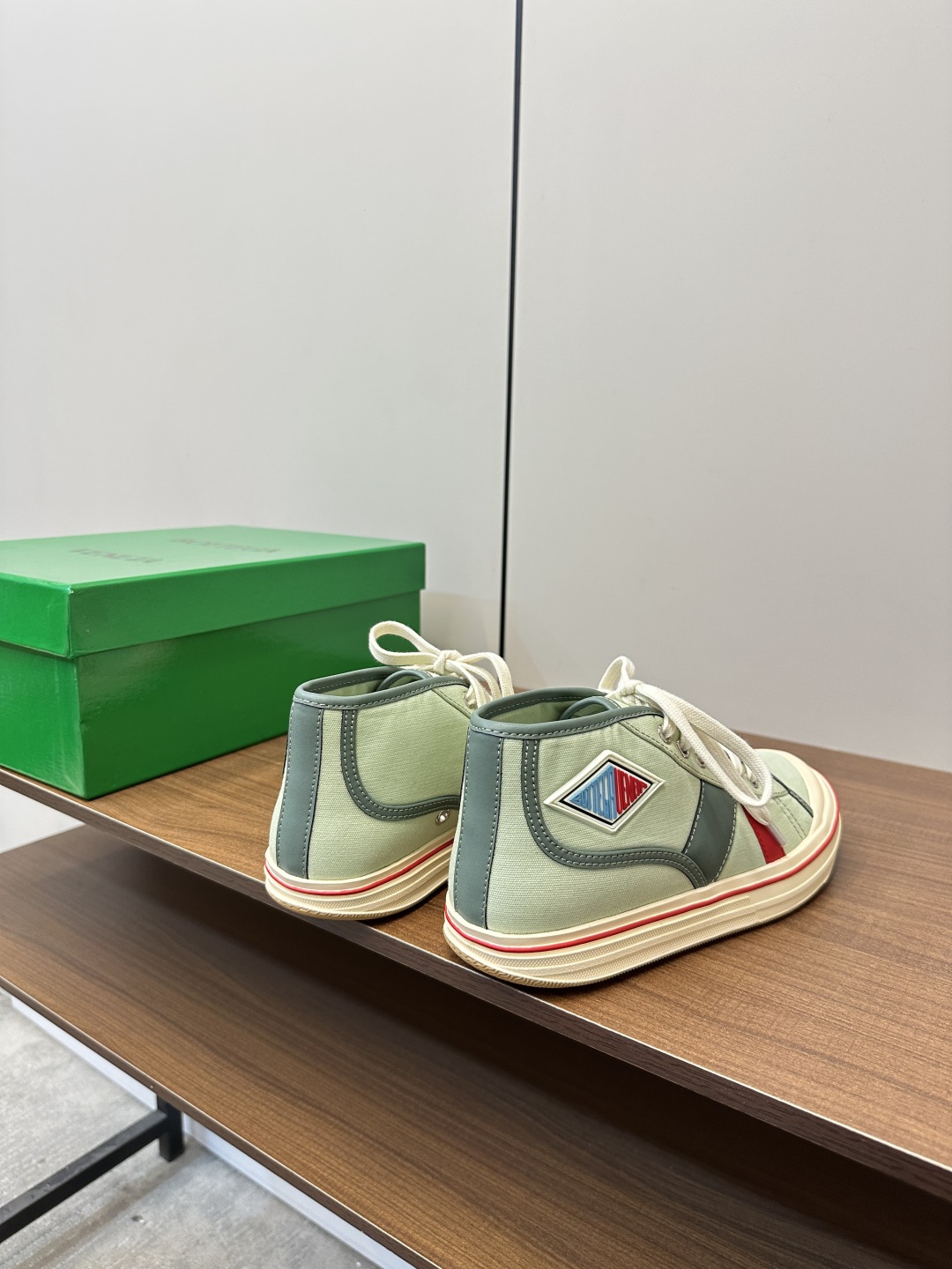 보테가베네타 엘리엇 스니커즈 그린 상세 이미지 4