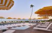 Beachfront Maui: Royal Lahaina Resort & Bungalows