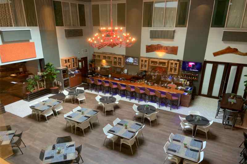 Rustica Ristorante, Caribe Hilton