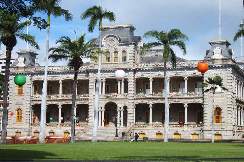 Iolani Palace