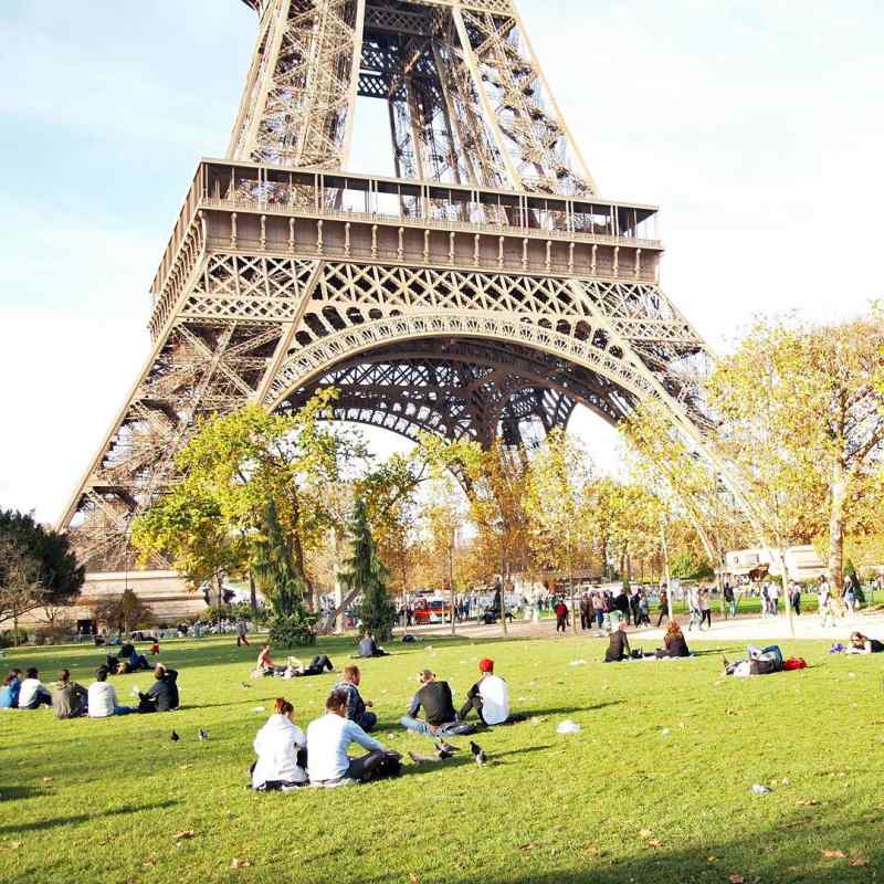 Champ de Mars, Paris