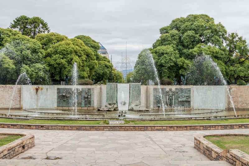 Fountain at Plaza Independencia • Mendoza, Argentina