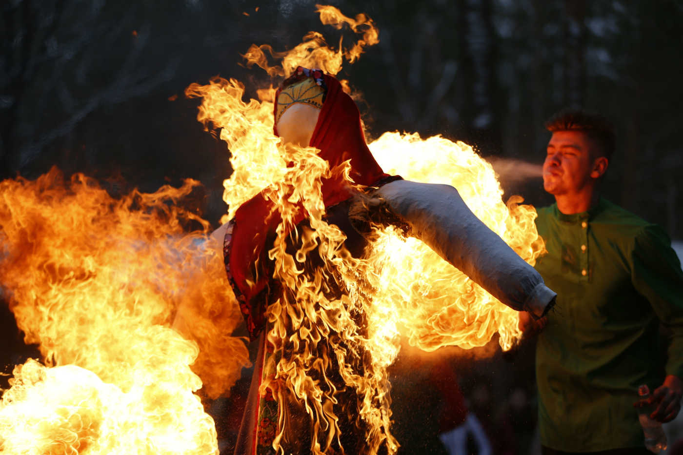 10 Surprising New Year's Traditions Around the World