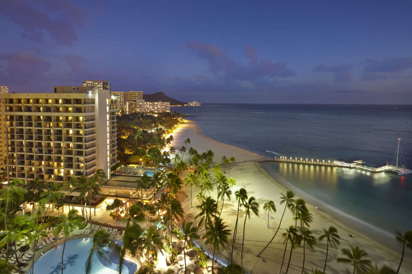 Enjoy a Getaway at Hilton Hawaiian Village Waikiki Beach Resort