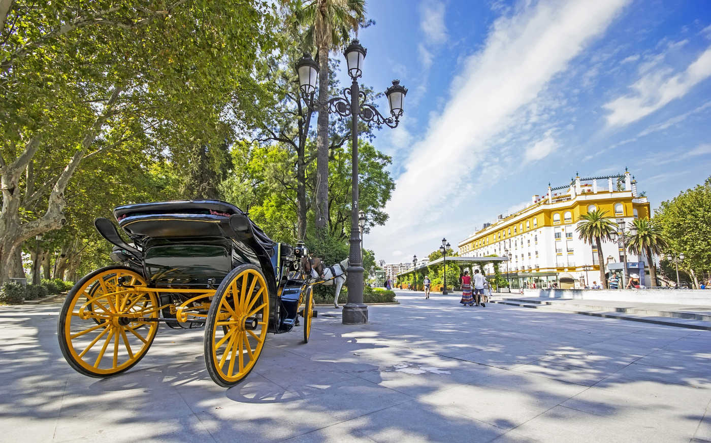 Horse drawn carriage tour around Seville - Seville Traveller