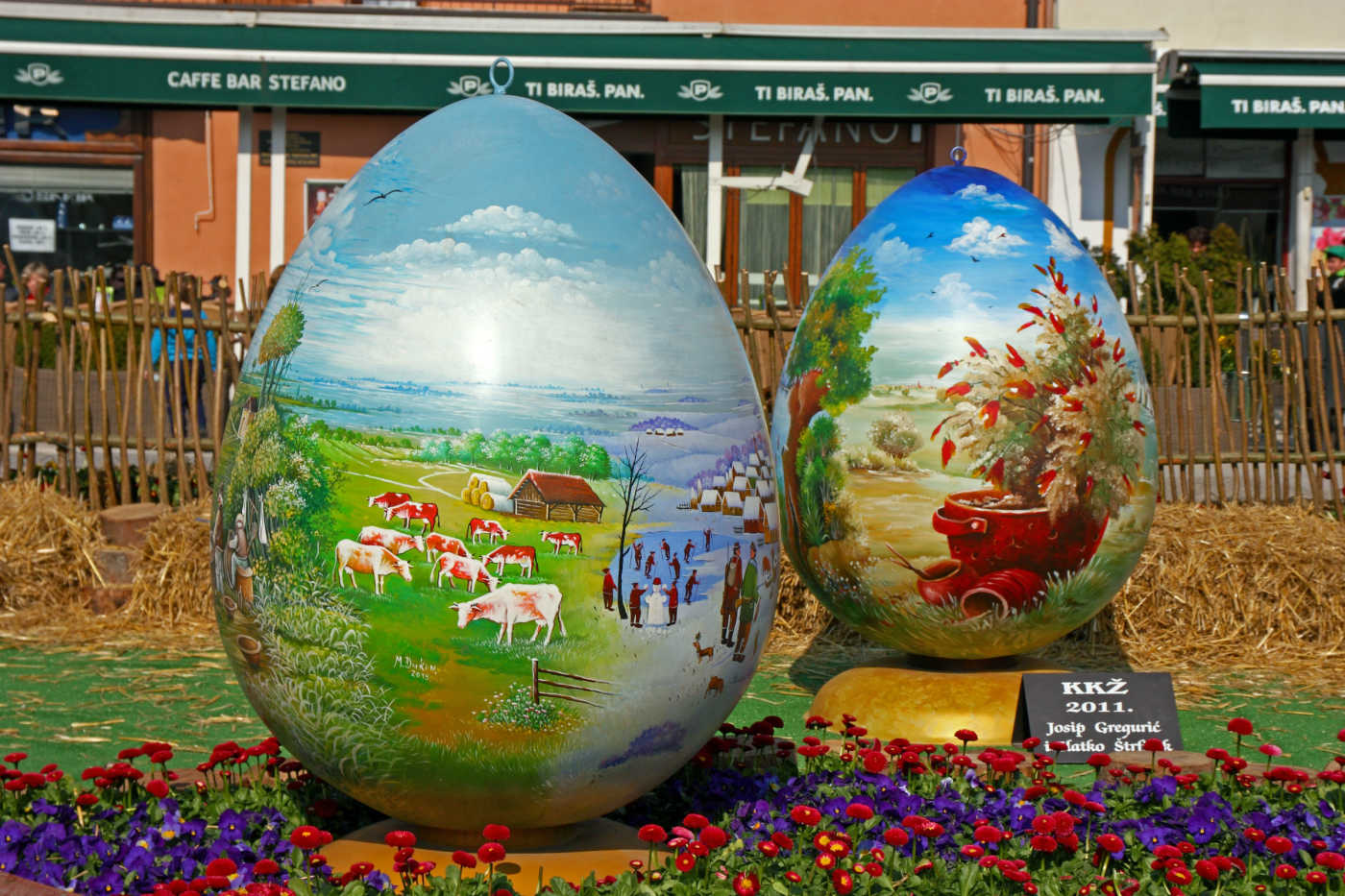 Beautiful Easter Eggs From All Over The World