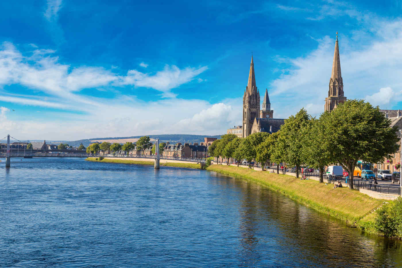 Travel Guide to Inverness Scotland