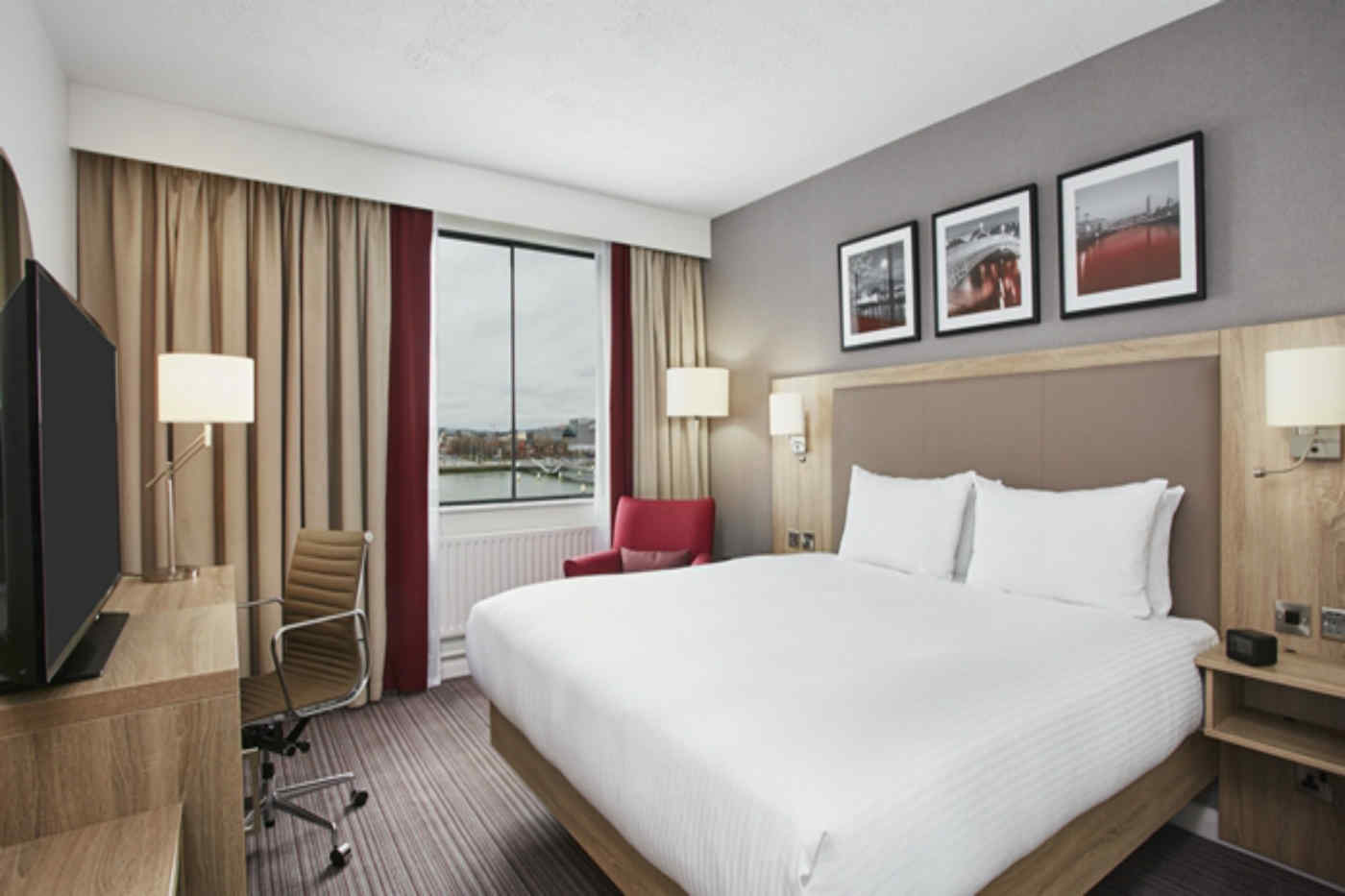Hilton Garden Inn Dublin Custom House, Dublin ...