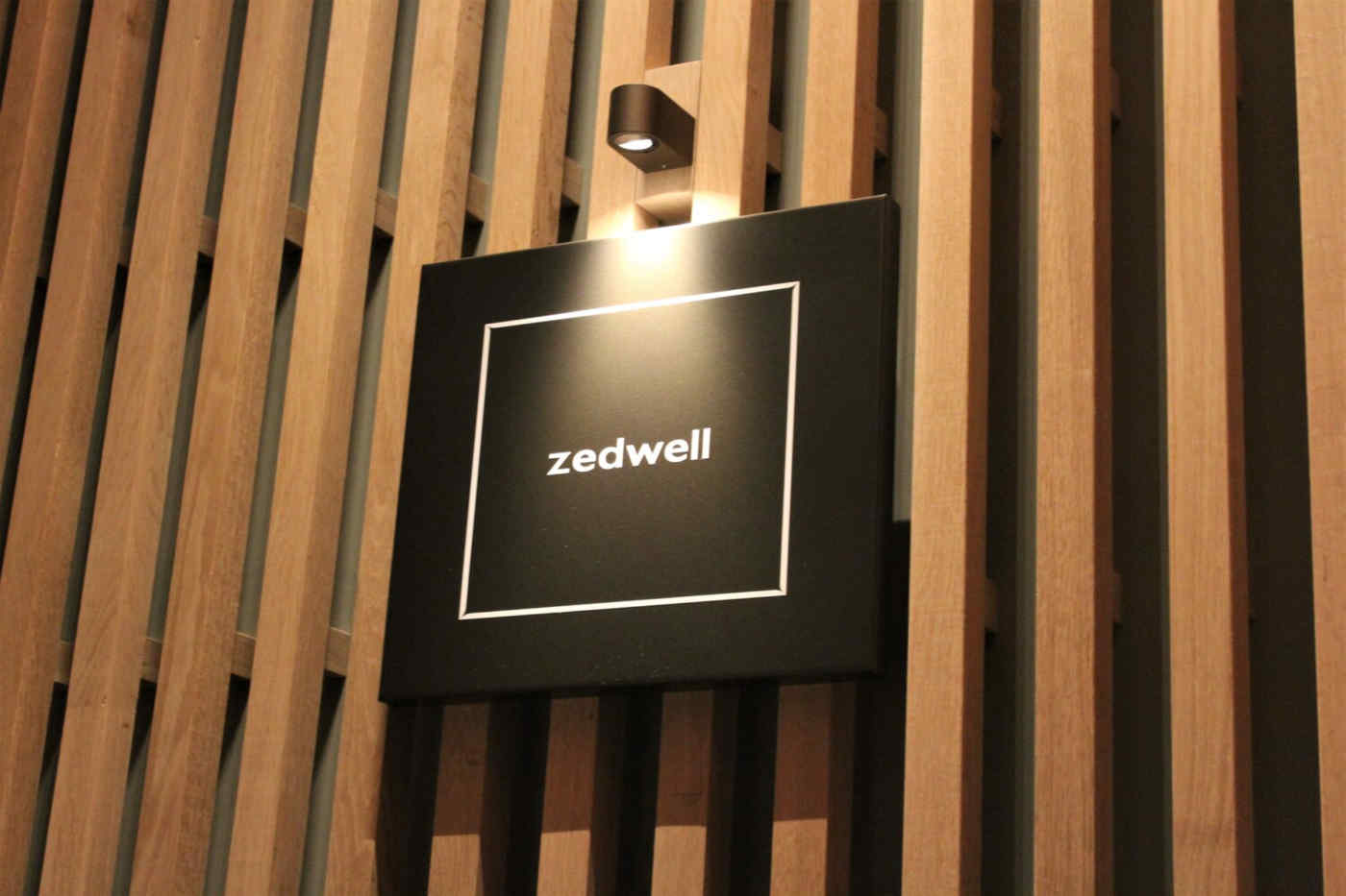 Zedwell Underground Hotel Tottenham Court Road London