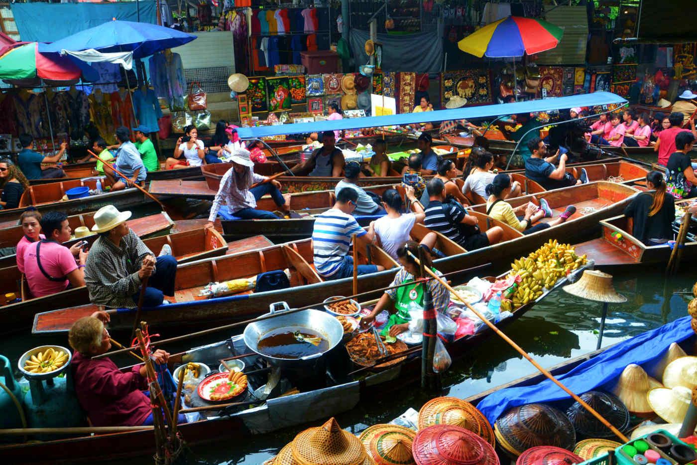 Damnoen Saduak Floating Market near Bangkok