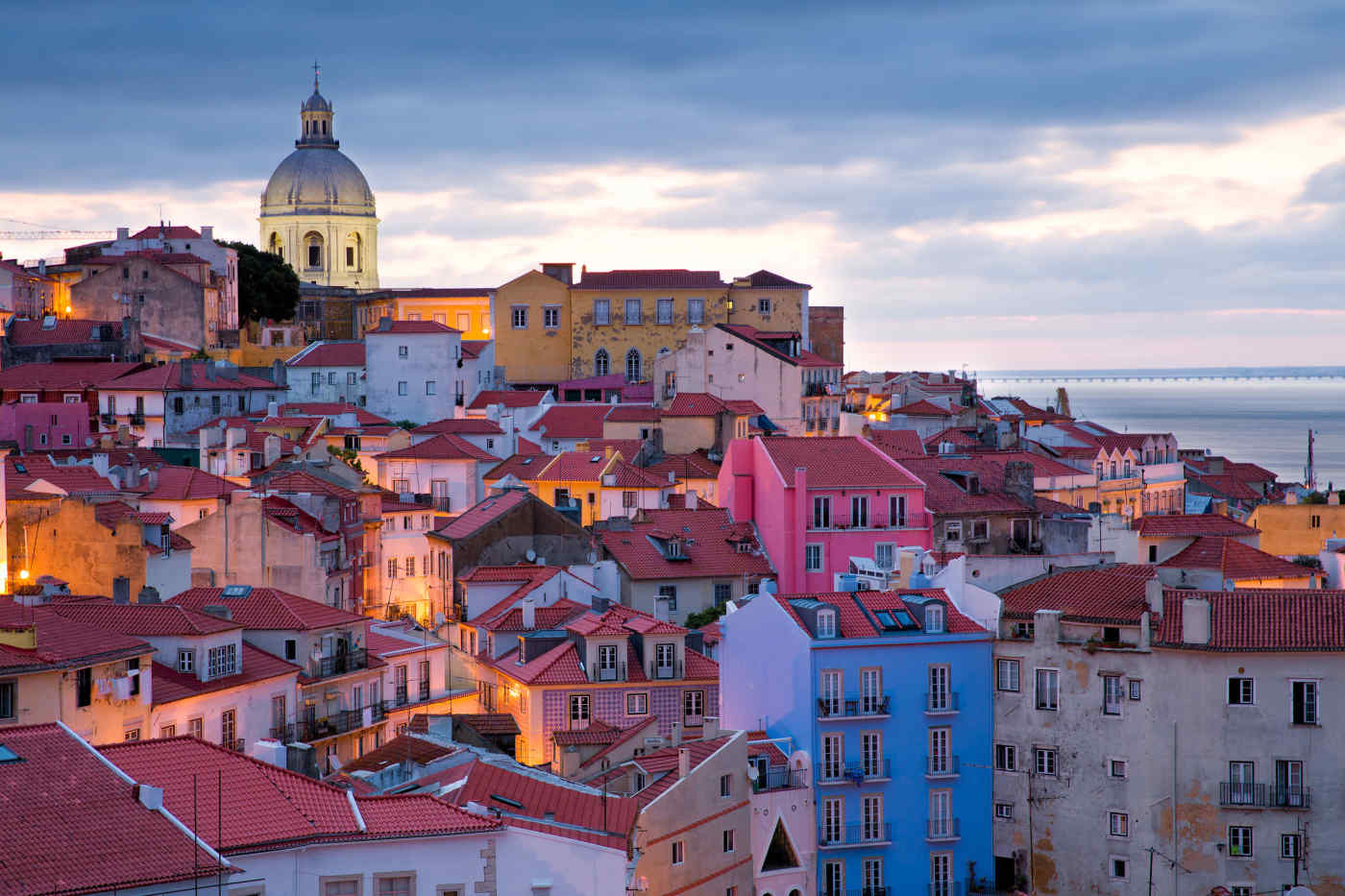 Alfama, Portugal