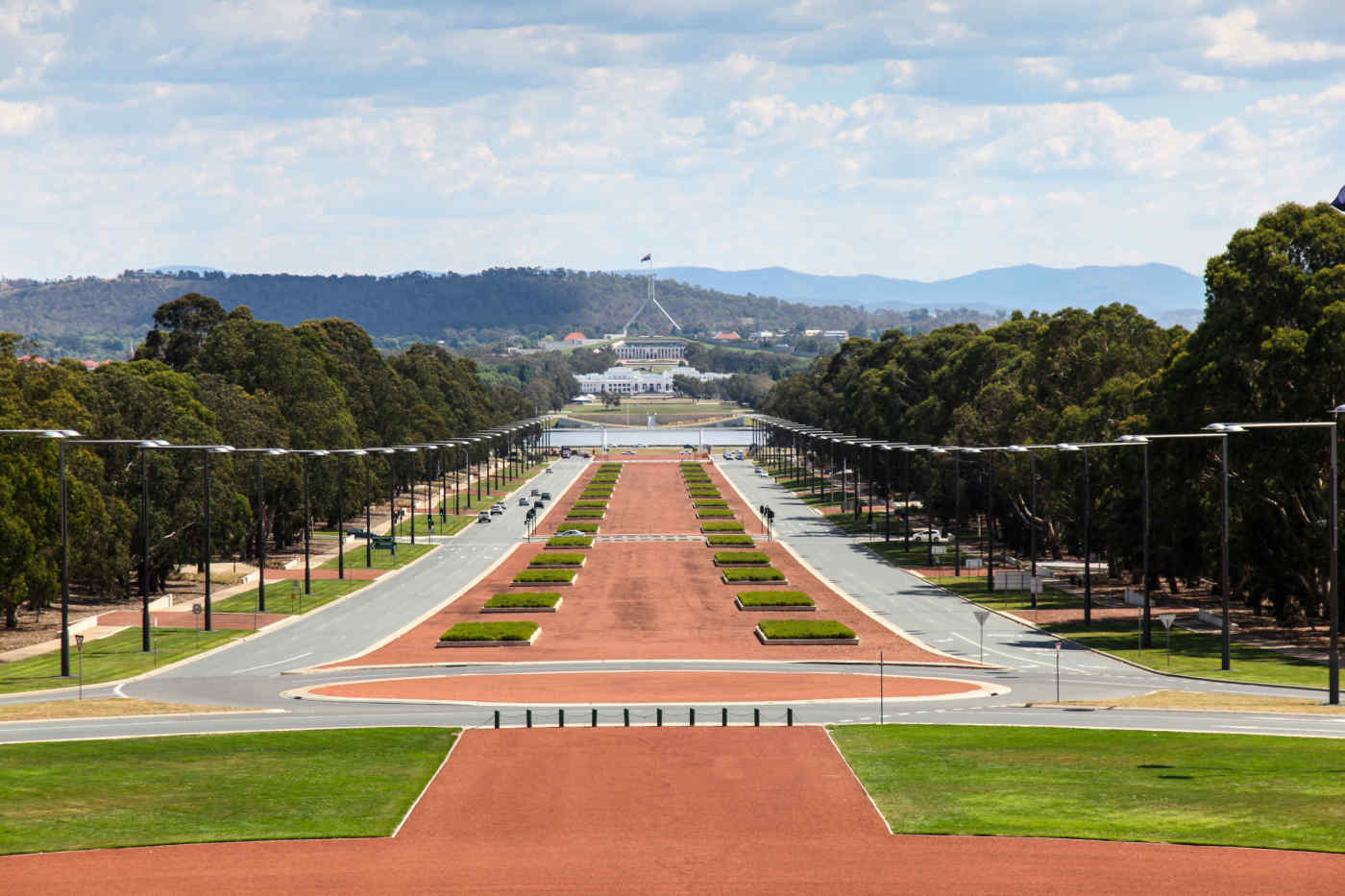 canberra best tourist attractions