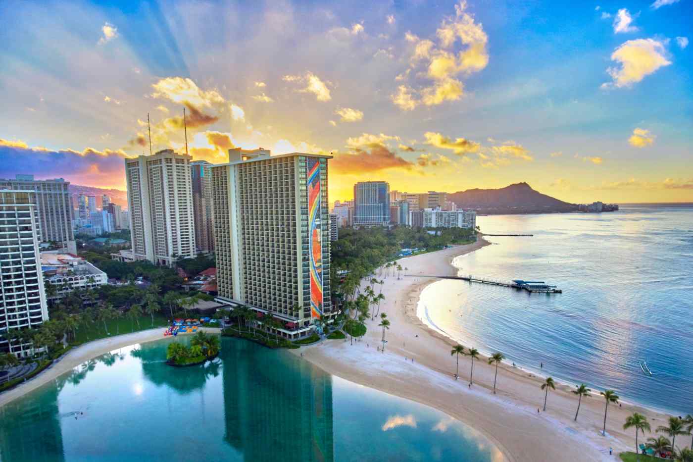 Hilton Hawaiian Village Waikiki Beach Resort PROMO Honolulu