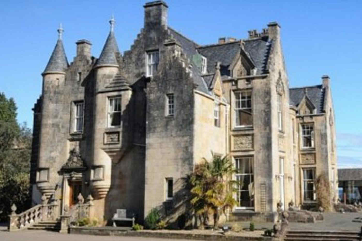 Stonefield Castle, Argyll | AerLingusVacationStore.com