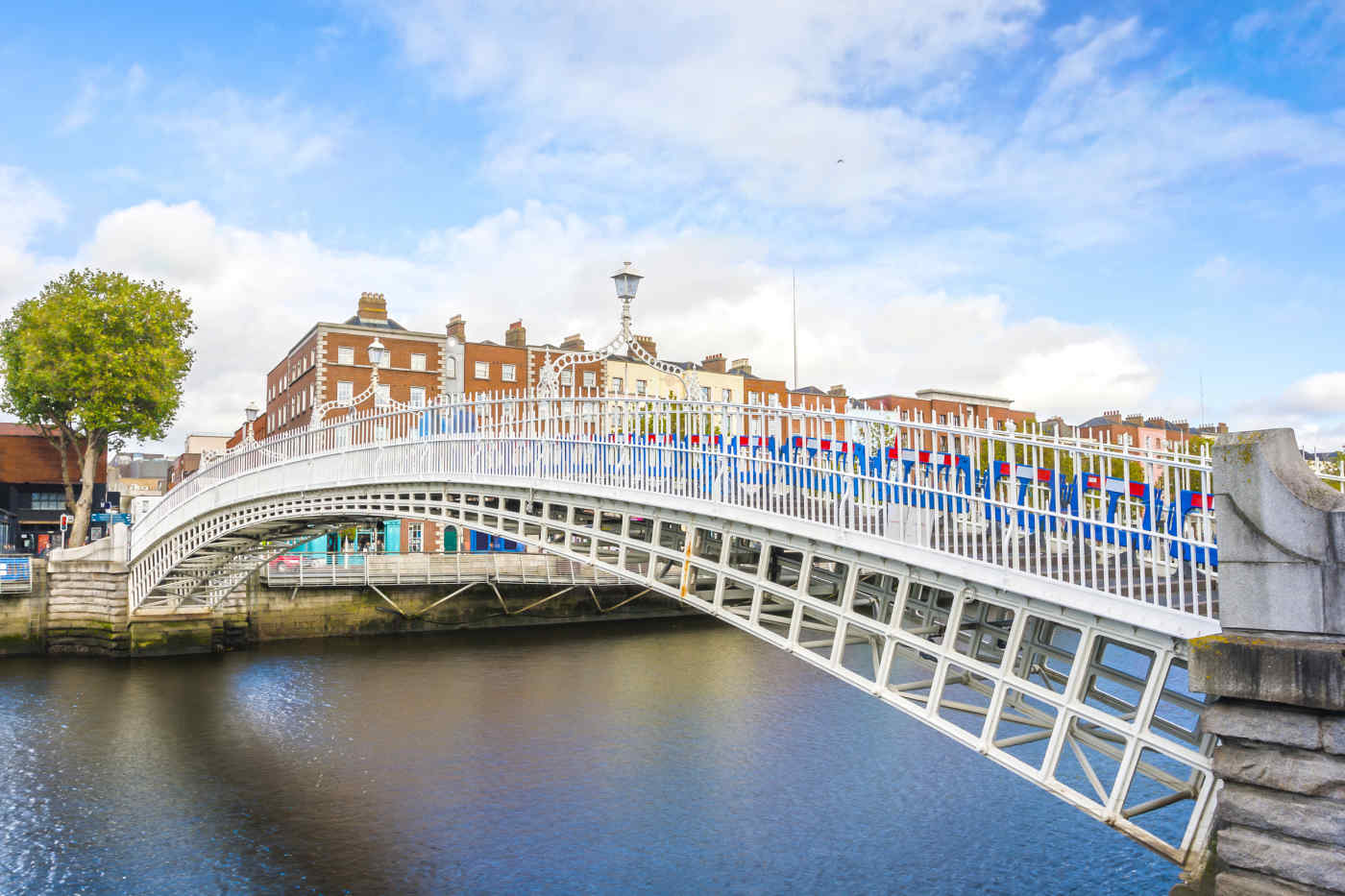 Ha'Penny Bridge in Dublin, Ireland