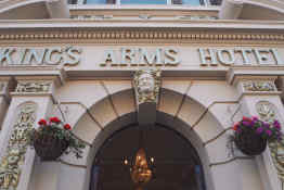 Royal Kings Arms Hotel