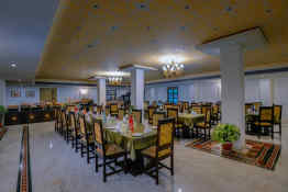 Anuraga Palace, Dining Area