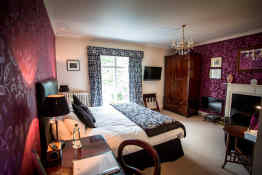 Plas Dinas Country House