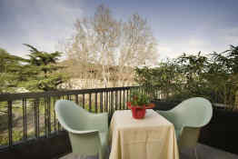 Hotel Montebello • Guestroom Balcony