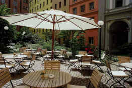 Mercure Hotel & Residenz Berlin Checkpoint Charlie, Outdoor Dining