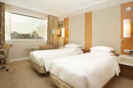 Hilton Barcelona - Twin Guestroom