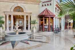 Hilton Grand Nile Tower - El Sakya Souk