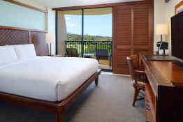 Royal Lahaina Resort & Bungalows