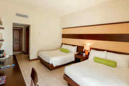 Villas Sol Hotel & Beach Resort