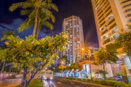 Hyatt Regency Waikiki Beach Resort And Spa