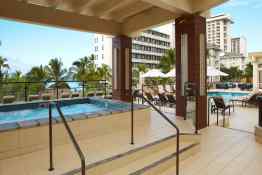 Hyatt Regency Waikiki Beach Resort And Spa