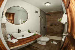 Hotel Villabosque Eco Boutique, Guest Bathroom