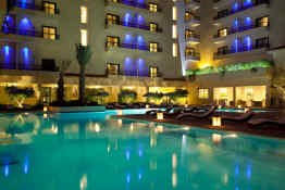 Opera Plaza Hotel Pool