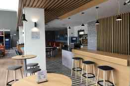 Breakfast Lounge