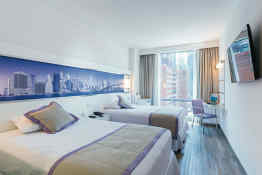 Riu Plaza New York Times Square • Deluxe Double Guestroom