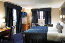 The Stirling Highland Hotel • Guest Room