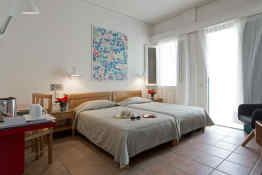 Rosebay Hotel